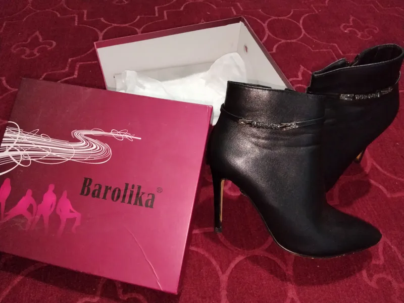 Barolika oyoq kiyim
