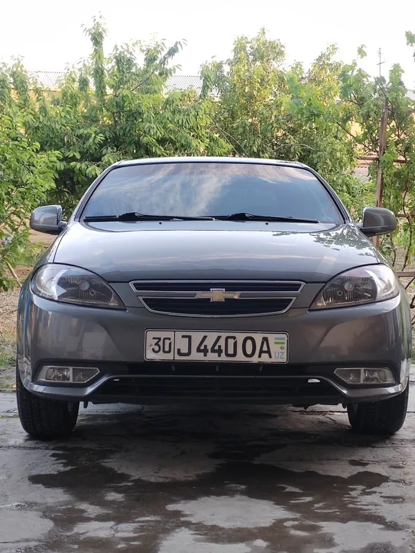 Jentra srochno sotiladi uchta joyida petnosi bor 4 pakaleni gaz prapan 5