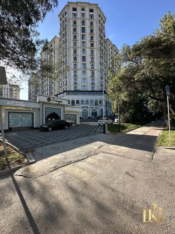 Продаётся 4-комнатная квартира в ЖК O'zbegim (новостройка) 1