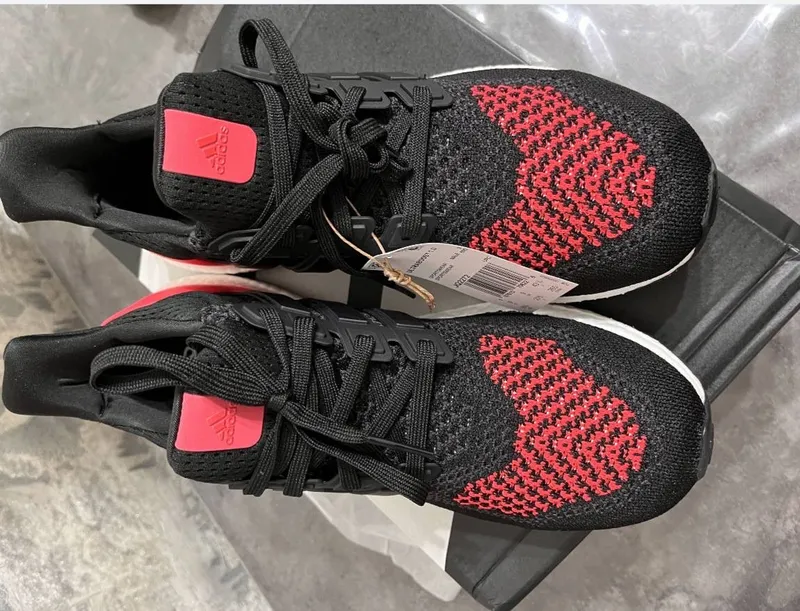 Кроссовки Adidas 3