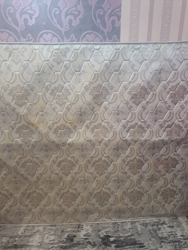 Матрас для спальной кровати
