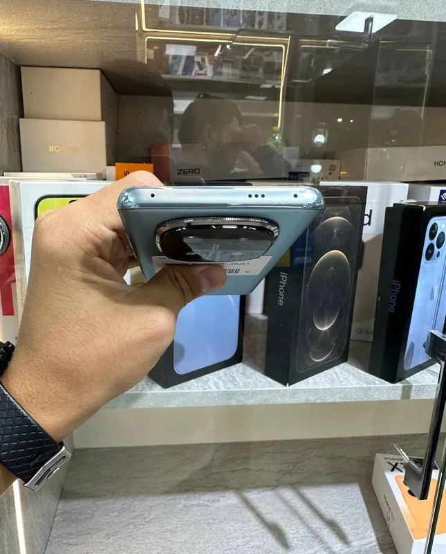 Redmi Note 14 Pro + 5G 3 Redmi Note 14 Pro + 5G 3