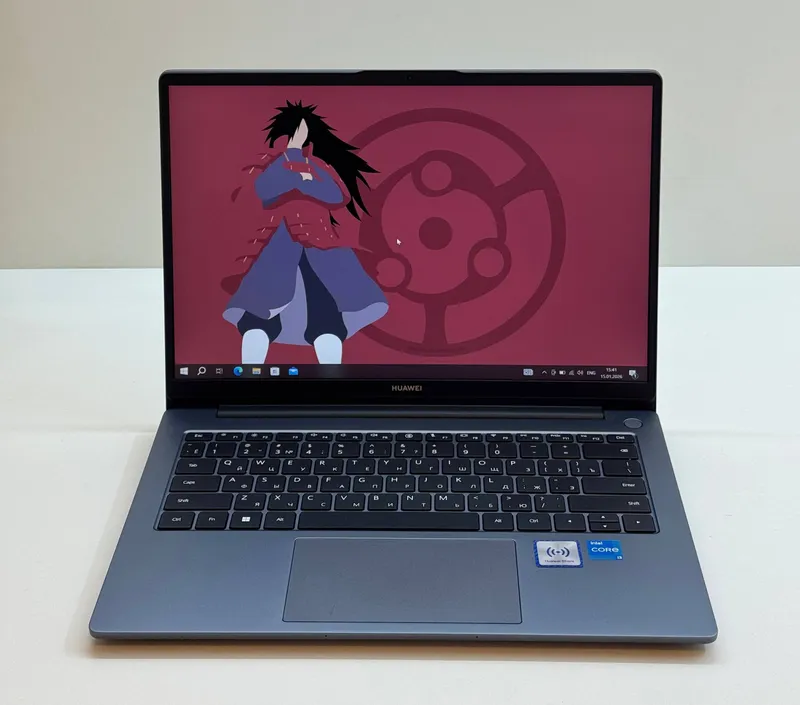 Huawei MateBook D14 — i3 - 1215U / 256GB M2 Nvme S