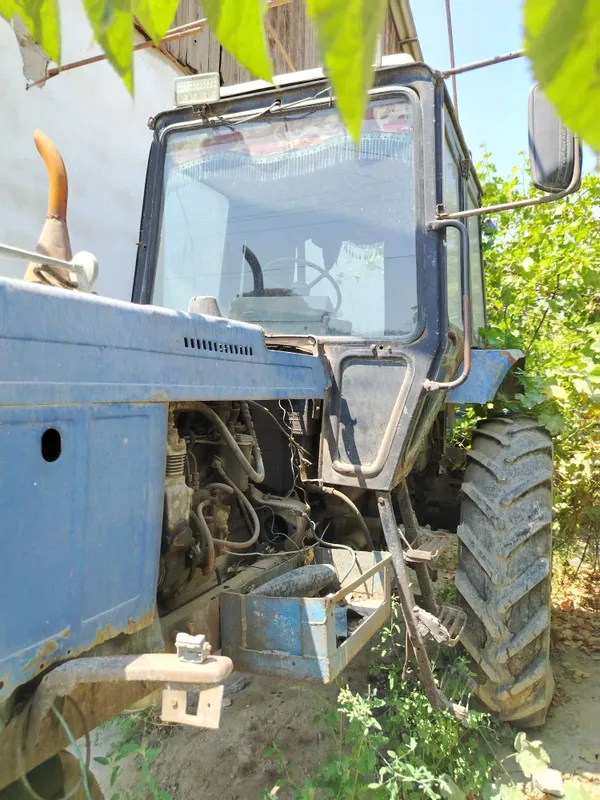 Mtz traktor sotiladi holati o'rta 4