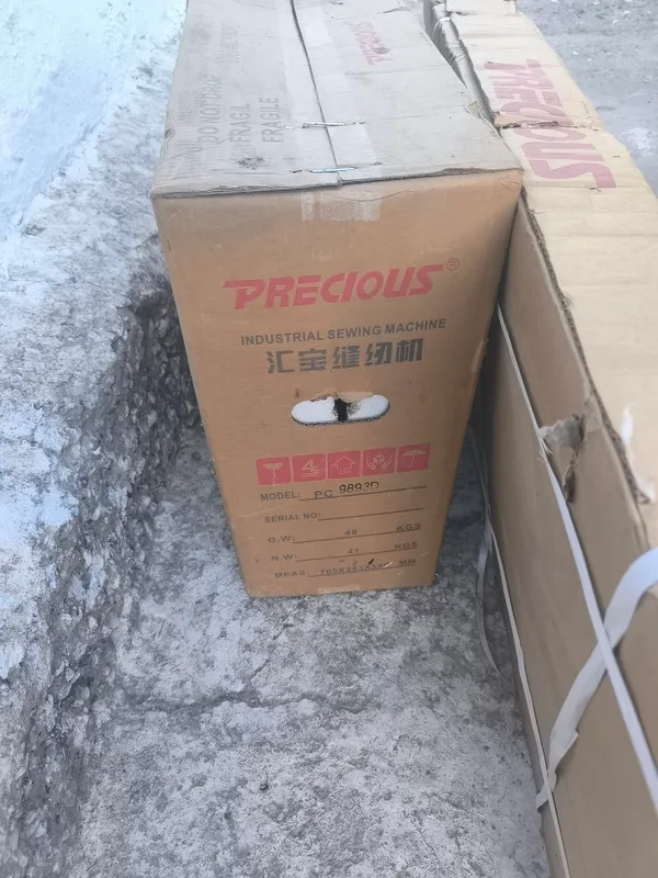 Швейная машина PRECIOUS 4