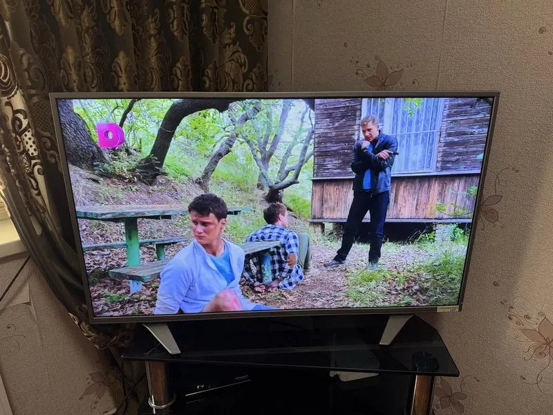 Televizor Barabalka va tyuner 1 Televizor Barabalka va tyuner 1