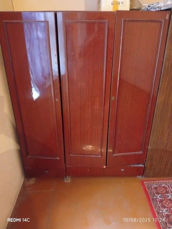 Rasiski mebel zor
