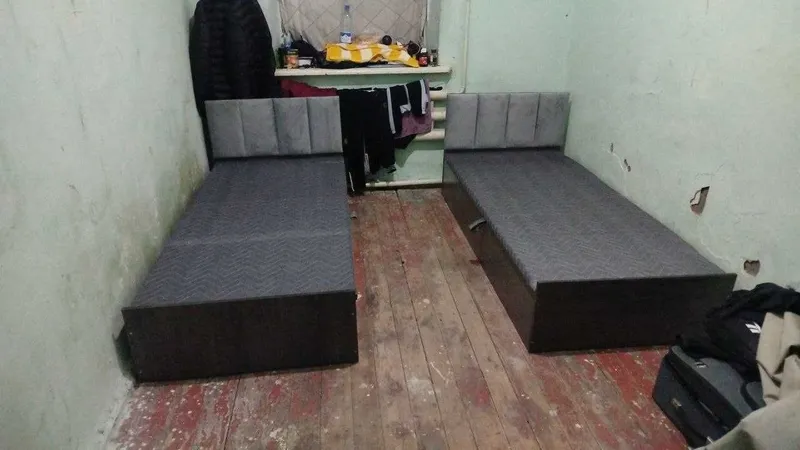 Кровать. Продаётся кровать с матрасом, кровать, шкаф — дёшево 1 Кровать. Продаётся кровать с матрасом, кровать, шкаф — дёшево 1