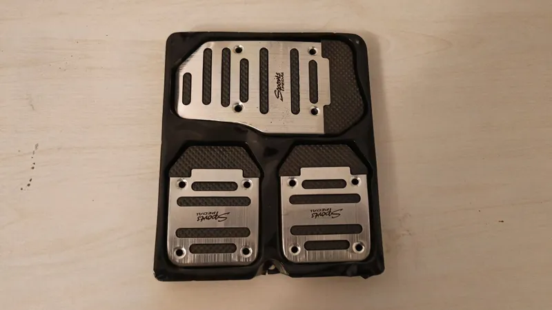 Avtomobil uchun pedal qoplamalari 4