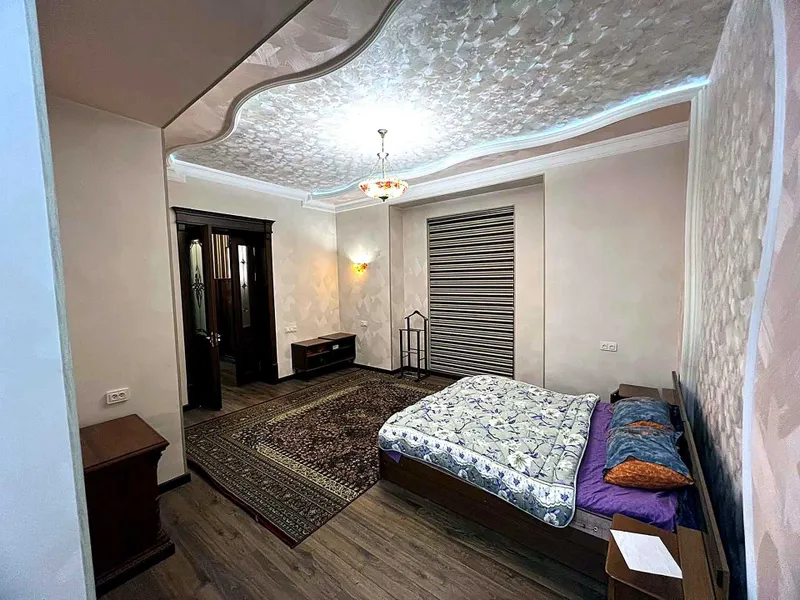 Shayxontohurda 2 qavatli uy ijaraga — yashash yoki ofis uchun 6