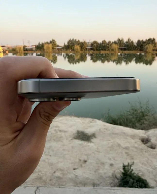 iPhone 15 Pro Max 256 ГБ, идеальное состояние, аккумулятор 79% 2