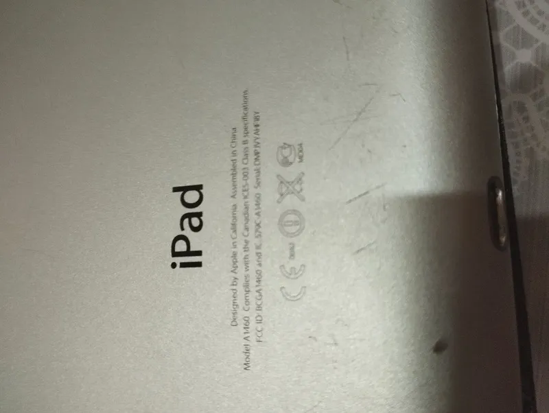 ipad надо батарею менят в остальном рабочий 3 ipad надо батарею менят в остальном рабочий 3