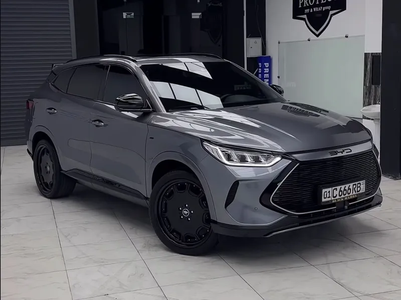 BYD Song Plus DM-i AWD Signature — фото 4