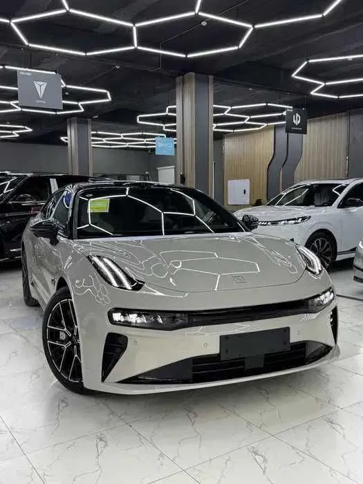 Zeekr 001 Z Sport boshlang'ich 30 % to'lov bilan 1 Zeekr 001 Z Sport boshlang'ich 30 % to'lov bilan 1