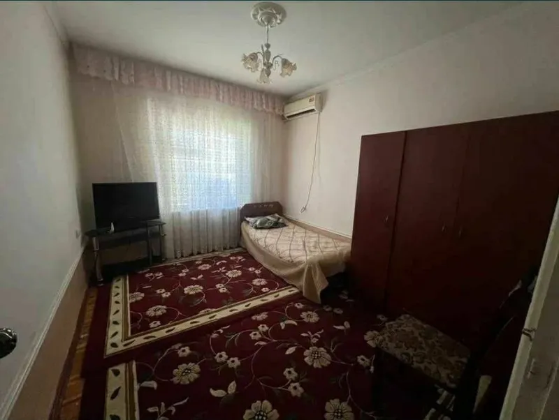 Срочно сдается квартира 4/5/5. Мирабадский район. 9