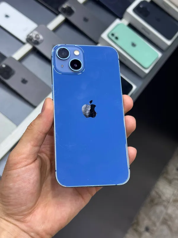 iPhone 13 RM/A
