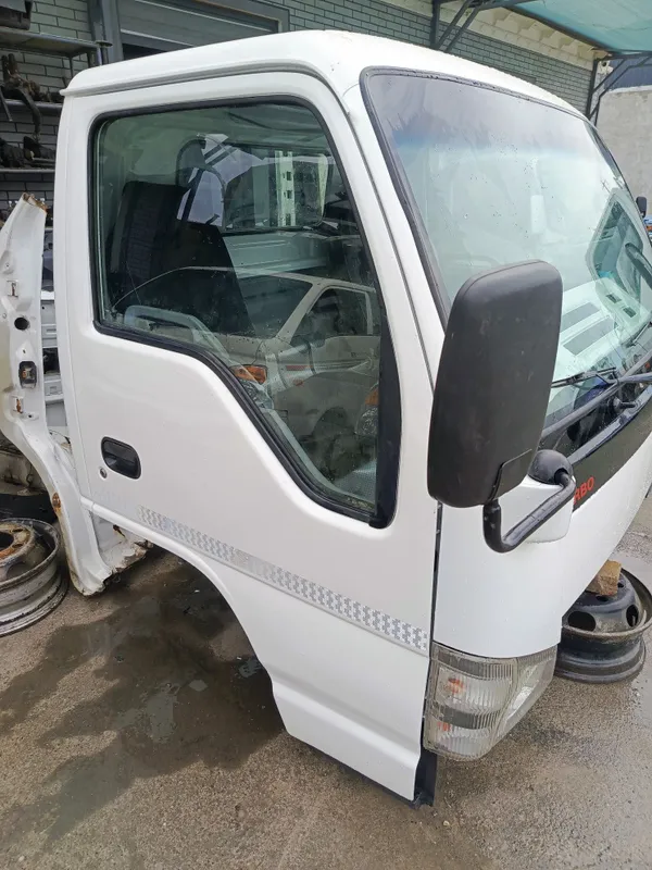 Isuzu NQR 71 kabina sotiladi 3