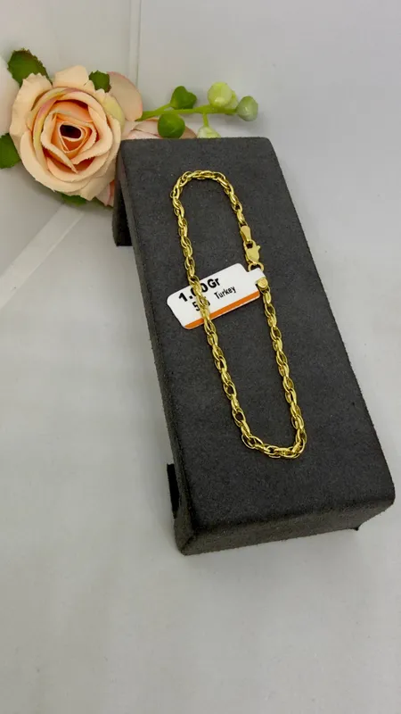 Braslet 585 proba uzunligi 19 sm Braslet 585 proba uzunligi 19 sm