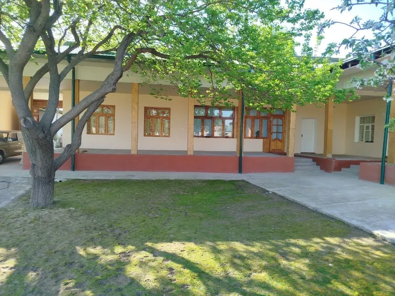 Shinam chiroyli honalari keng yorugʻ 7xona 15 sotk uzum bogʻi bor meva — фото 3