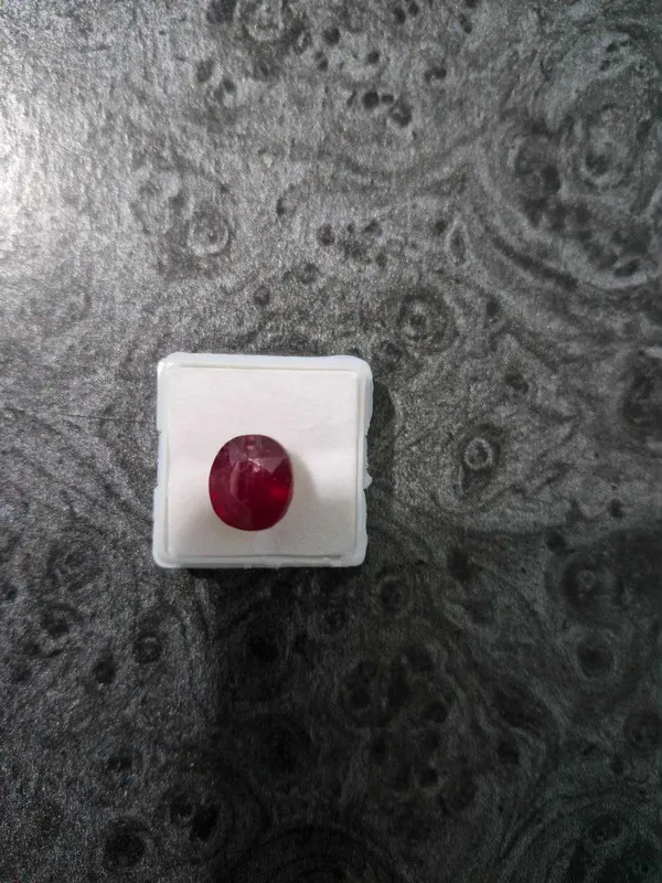 Natural Ruby (натуралний рубин) — фото 2