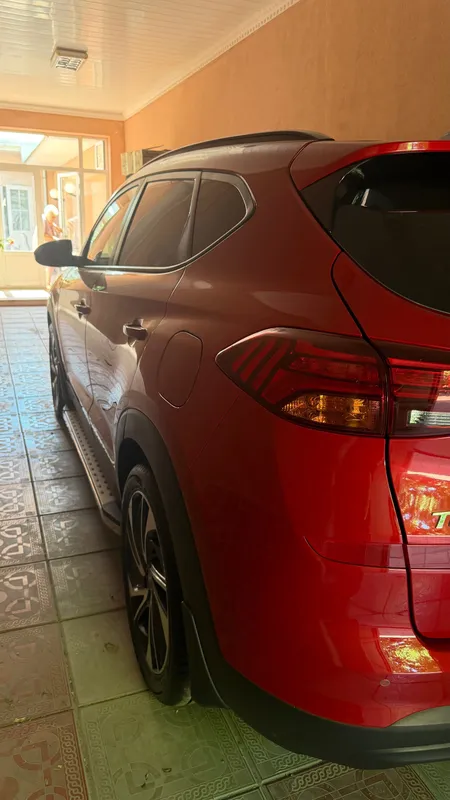 HYUNDAI TUCSON, 2020г., 77 300км FULL позиция 2 HYUNDAI TUCSON, 2020г., 77 300км FULL позиция 2