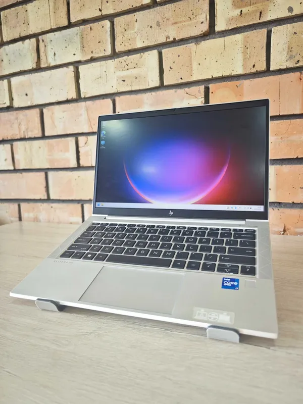 HP EliteBook 830 G8 — фото 1