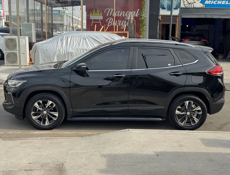 Tracker 2 Premier Full 2023 AvtoKreditga 1 Kunda 950$ bilan 6 Tracker 2 Premier Full 2023 AvtoKreditga 1 Kunda 950$ bilan 6