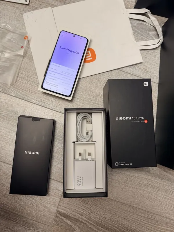 Xiaomi 15 ultra mi global 16/528гб e-sim версия full комплект имей бор 3 Xiaomi 15 ultra mi global 16/528гб e-sim версия full комплект имей бор 3