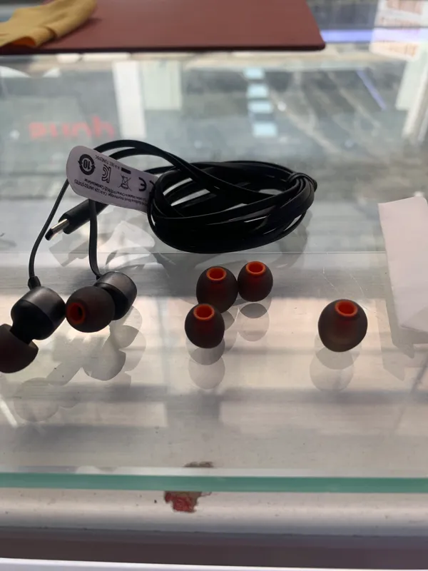 JBL NAVUSHNIK 6 JBL NAVUSHNIK 6