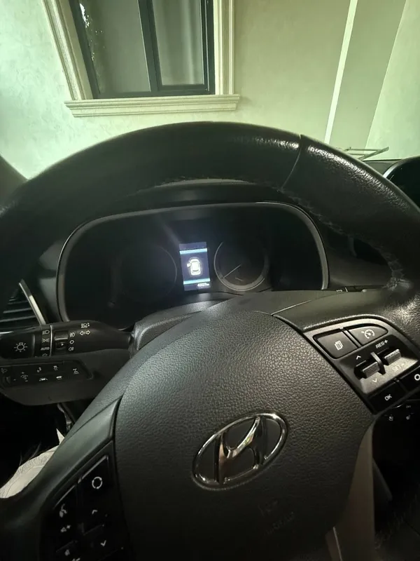 Hyundai Tucson 2020г 2 AT! 3 поз! Люк есть! Черный! 43 тыс км пробега! 6