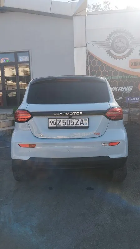 LEAPMOTOR T03 Sotiladi 2