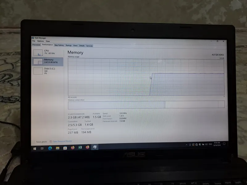 ASUS X55A noutbuk 7 ASUS X55A noutbuk 7