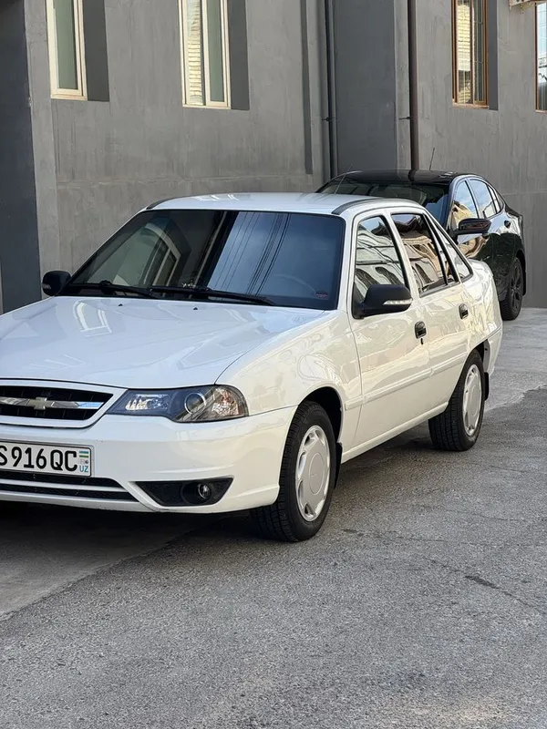 Nexia 2 sotiladi 6