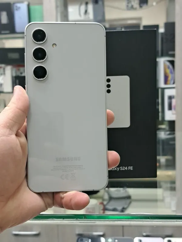 Samsung S24 Fe память 8/256GB 1 Samsung S24 Fe память 8/256GB 1