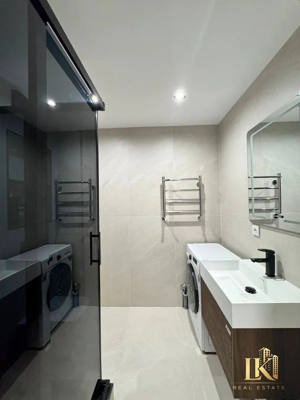 Продаётся 3-комнатная квартира, 80 м², 3/4, Мирзо-Улугбекский район 9 Продаётся 3-комнатная квартира, 80 м², 3/4, Мирзо-Улугбекский район 9