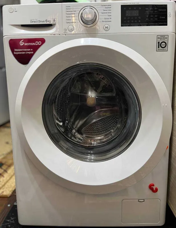 Стиральная машина LG 6 КГ Срочно продаю