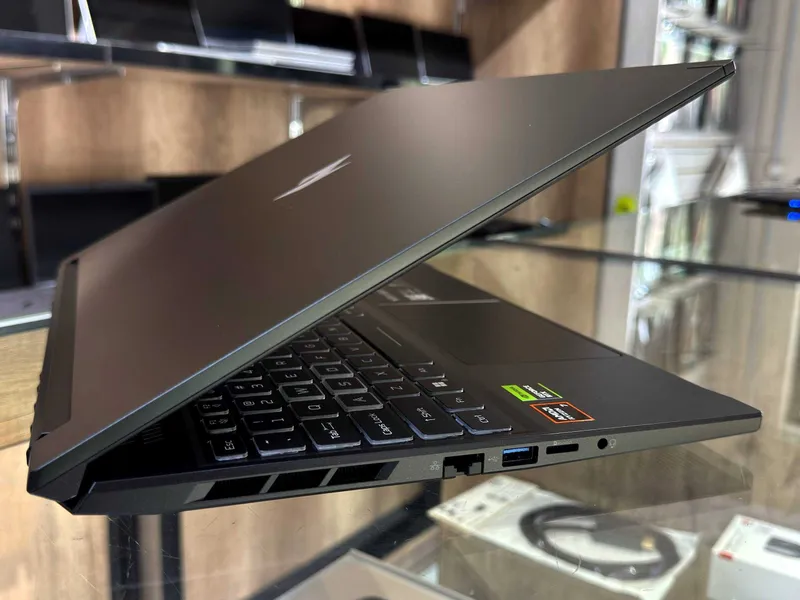 ACER NITRO V16s AI AMD Ryzen 7 260 озу16гб 1T ssd Nvidio RTX 5070 — фото 6