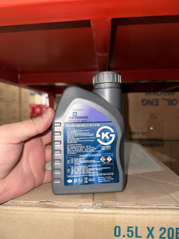 Жидкость тормозная DOT-3+GM 0.5L 2
