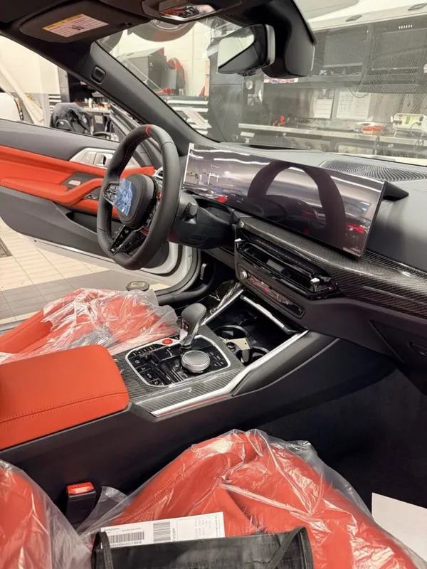 BMW M4 Competition Cabrio 2027 4 BMW M4 Competition Cabrio 2027 4