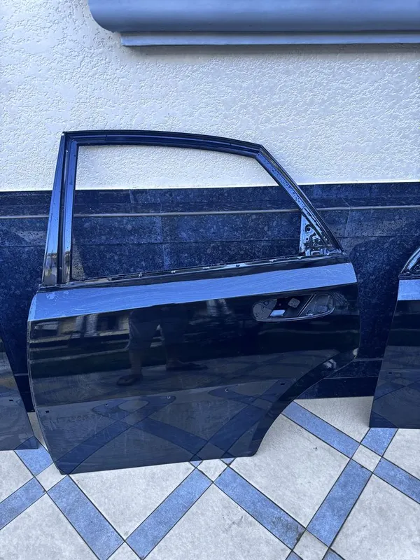 Gentra 4 komplekt eshik radnoy zavod qora gbo — фото 3
