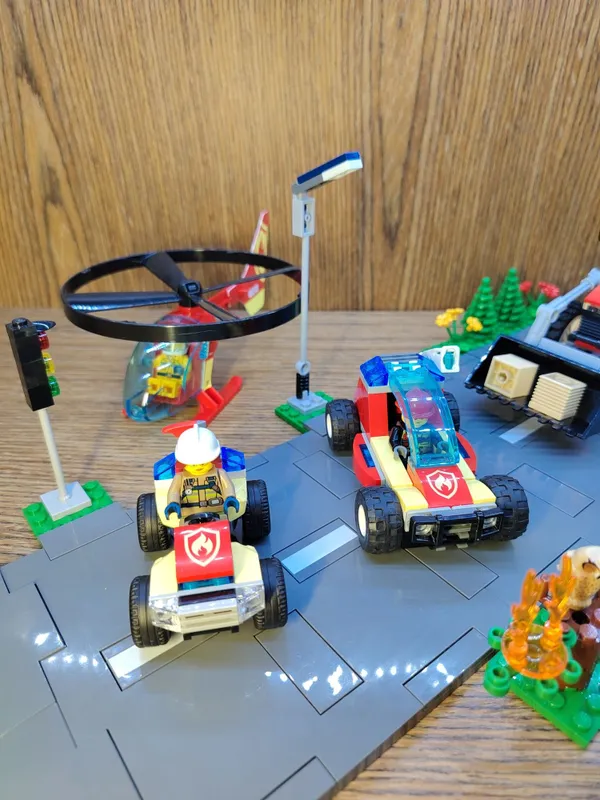 Lego наборы одним лотом — фото 1