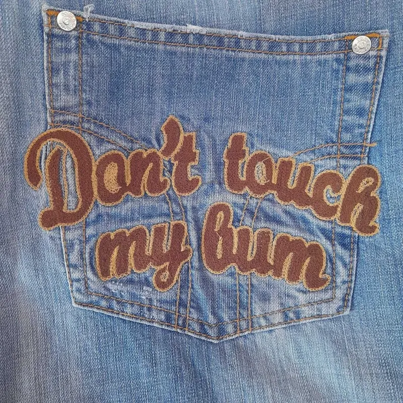 Джинсы Dolce & Gabbana Don"t Touch My Bum / W33 — фото 3