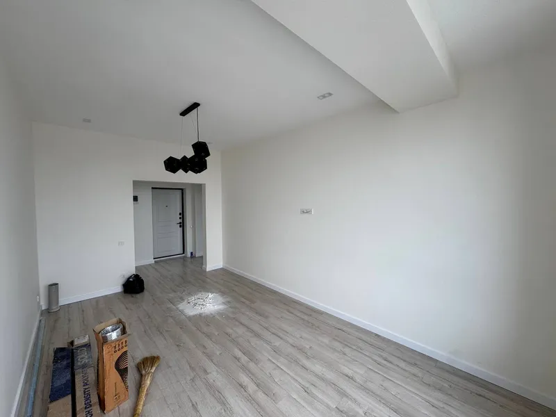 Kox-Ota (Labzak) JKda 2 xonali kvartira sotiladi, 64 m², yevroremont, yangi mebel va texnika bilan 4 Kox-Ota (Labzak) JKda 2 xonali kvartira sotiladi, 64 m², yevroremont, yangi mebel va texnika bilan 4