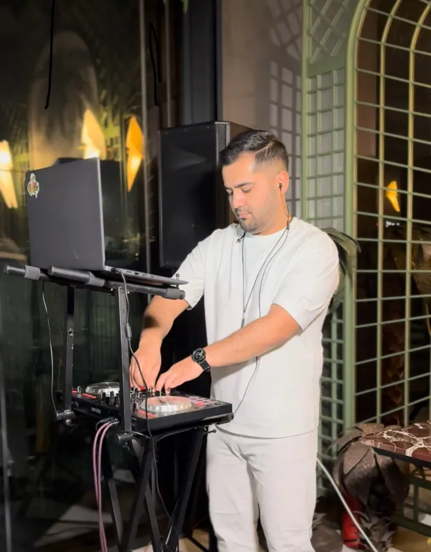 DJ - Диджей - Услуги + Полное оборудование 4 DJ - Диджей - Услуги + Полное оборудование 4