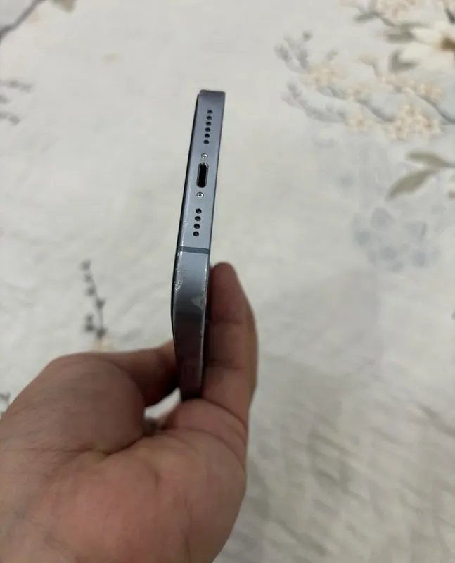 Продаётся iPhone 14 Plus 5