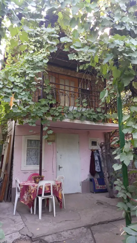 Дача в Чарваке