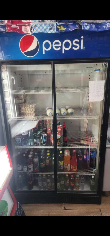 Marazilnik va shkaf xolodilnik sotiladi 1