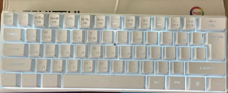 Клавиатура к401 ргб small keyboard коропка есть Клавиатура к401 ргб small keyboard коропка есть