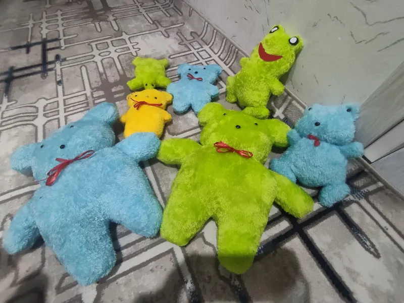 Har xil turdagi yumshoq o'yinchoqlar optom narxda
