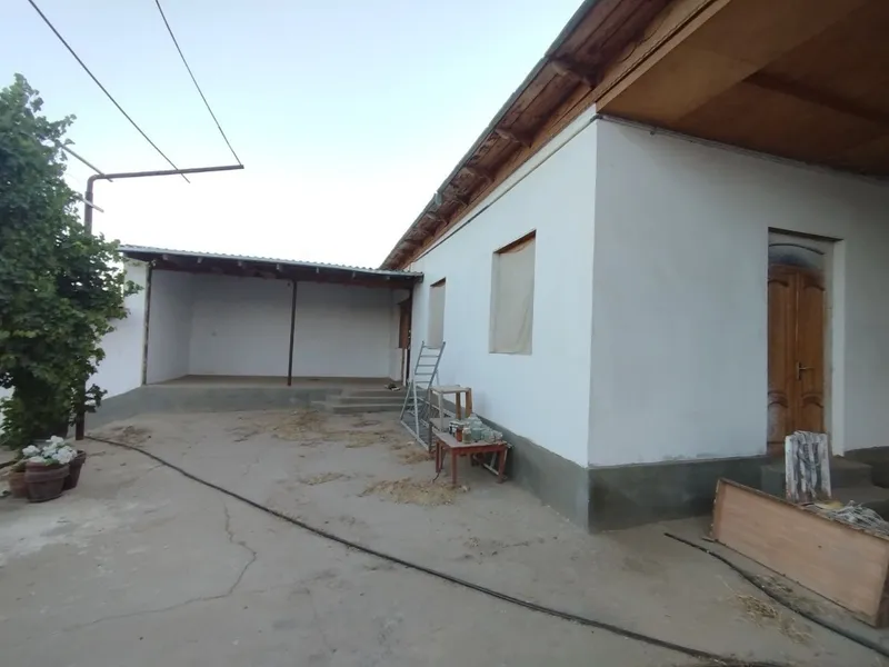 Xovli sotiladi 10 sotix 4 Xovli sotiladi 10 sotix 4